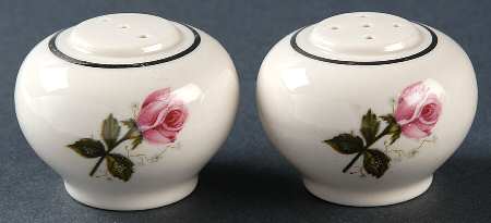 FLE2 Salt & Pepper Set