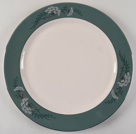 Queen's Lace Green 14" Chop Plate (Round Platter) by Fleetwood