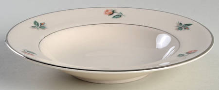 Sweetheart Rosebud Rim Soup Bowl