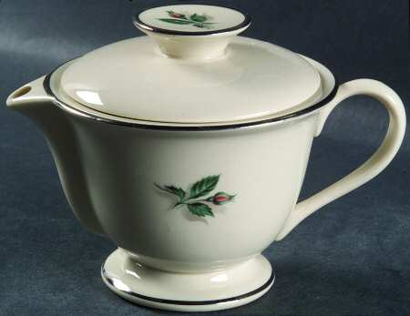Sweetheart Rosebud Creamer & Lid