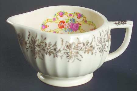 FLW2 Creamer