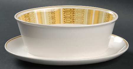 Antigua Gravy Boat with Attached Underplate