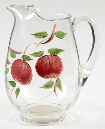 Apple (USA Backstamp) 40 Oz Glassware Pitcher
