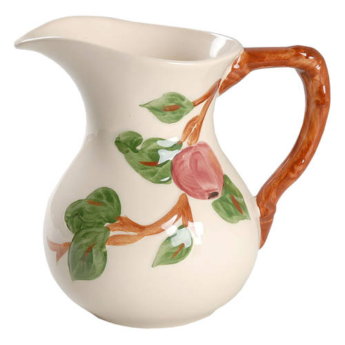 Apple (England Backstamp) 24 Oz Pitcher