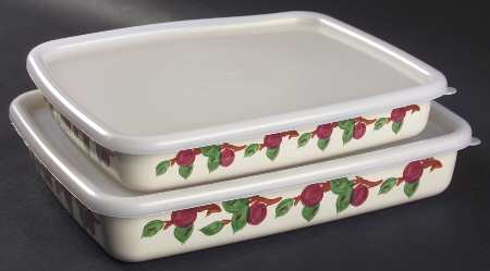 Apple (England Backstamp) Rectangular Metal Baker with Plastic Lid - Set of 2