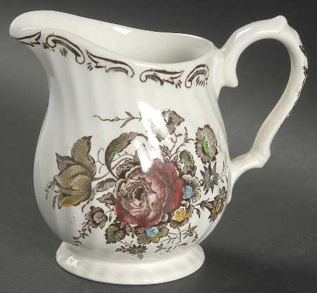 Bouquet (White Background) Creamer