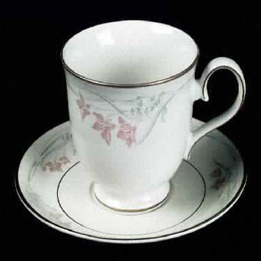 Christoval Footed Cup & Saucer Set