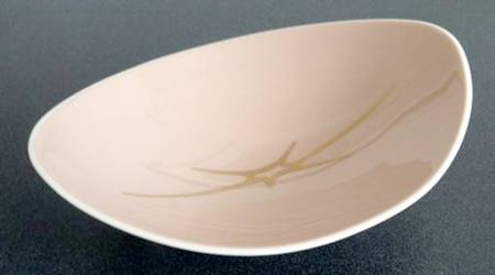 Contours Warm Beige (Decal) 7" Shallow Oval Bowl