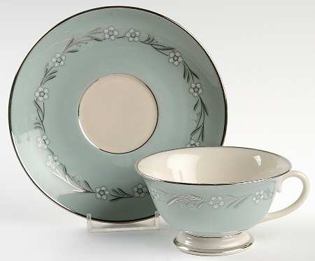 Del Rio Footed Cup & Saucer Set