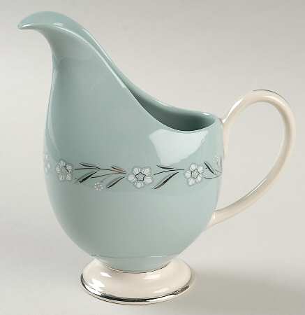Del Rio Creamer