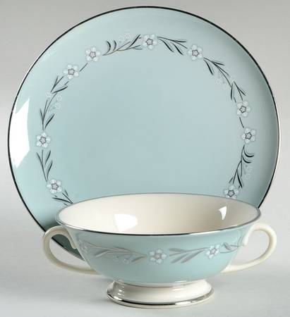 Del Rio Footed Cream Soup Bowl & Saucer Set