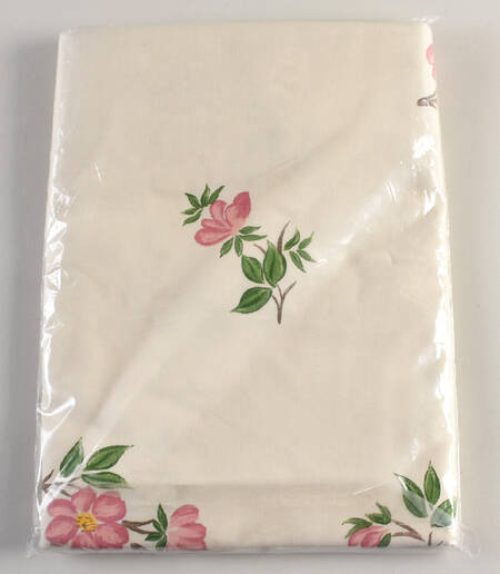 Desert Rose (England and Portugal Backstamp) 60" X 120" Rectangular Tablecloth