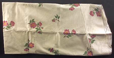 Desert Rose (England and Portugal Backstamp) 70" Round Tablecloth