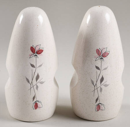 Duet Oversized Salt & Pepper Set