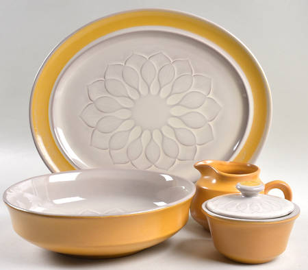 El Dorado 5 Piece Hostess Set
