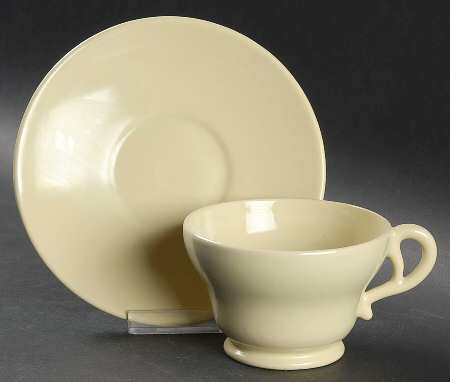 El Patio Pale Yellow (Matte) Footed Cup & Saucer Set