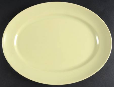 El Patio Pale Yellow (Matte) 13" Oval Serving Platter