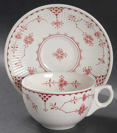 Erica Pink (White) Flat Cup & Saucer Set