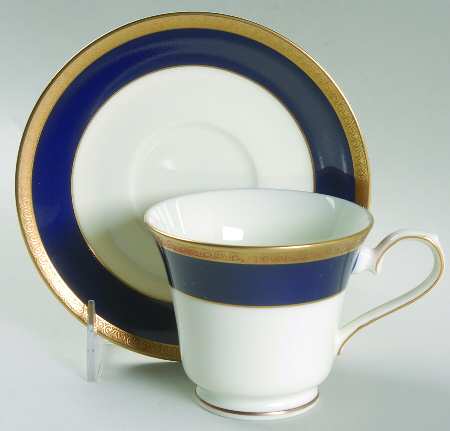 Granville Footed Cup & Saucer Set