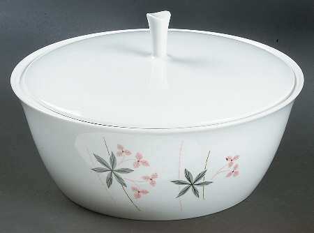 Happy Talk 1.75 Qt Round Covered Casserole