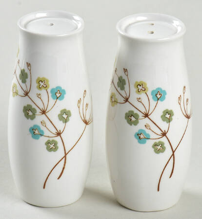 It's A Breeze Salt & Pepper Set