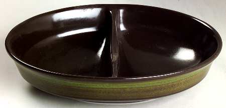 Madeira (USA) 10" Oval Divided Vegetable Bowl