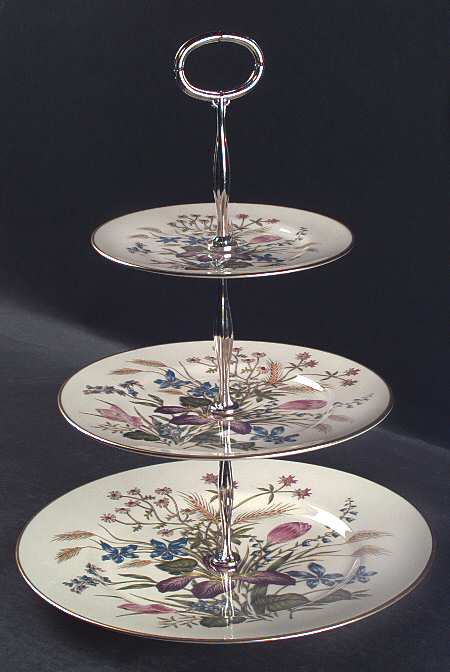 Mariposa 13 7/8"-14 1/4" 3-Tiered Serving Tray(DP,SP,BB) HC