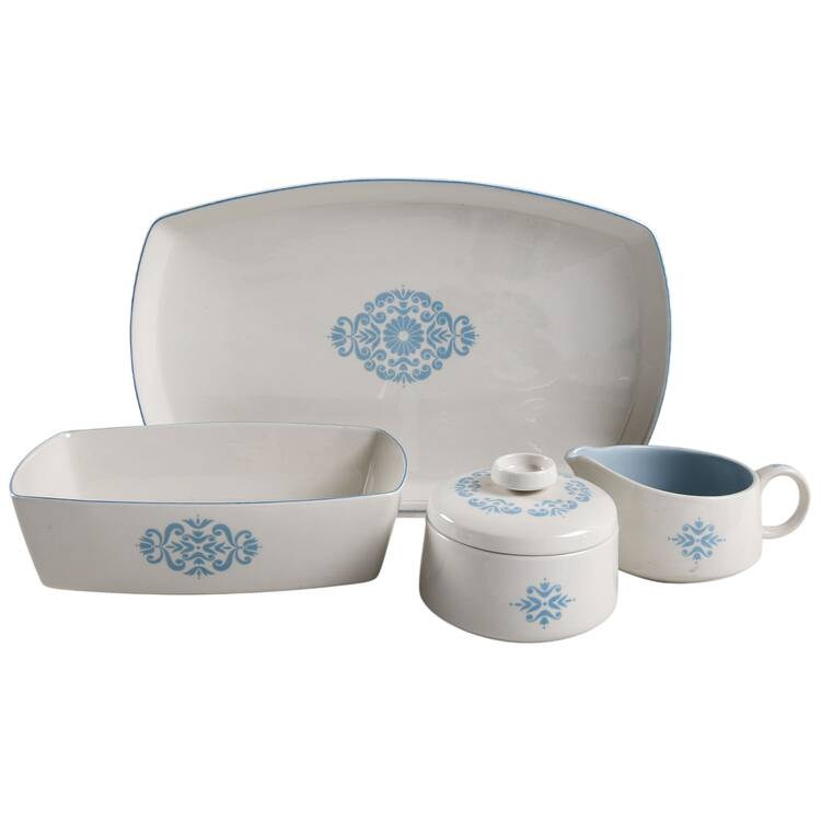 Medallion Blue 5 Piece Hostess Set