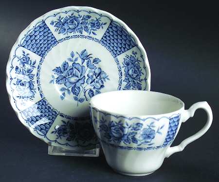 Melody Flat Cup & Saucer Set