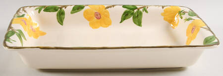 Meadow Rose Rectangular Microwave Baker