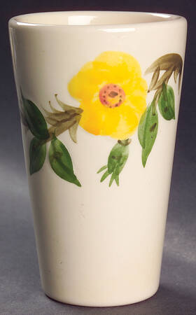Meadow Rose 10 Oz Tumbler