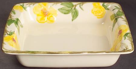 Meadow Rose Square Microwave Baker