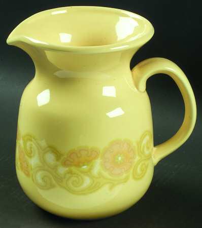 Mirasol 32 Oz Pitcher