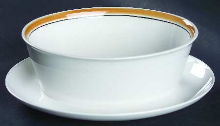 Pickwick Gravy Boat with Attached Underplate