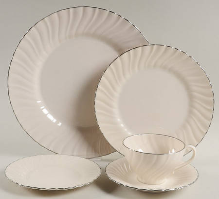 Platina 5 Piece Place Setting