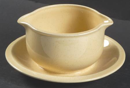 Sea Sculptures Sand Gravy Boat with Attached Underplate