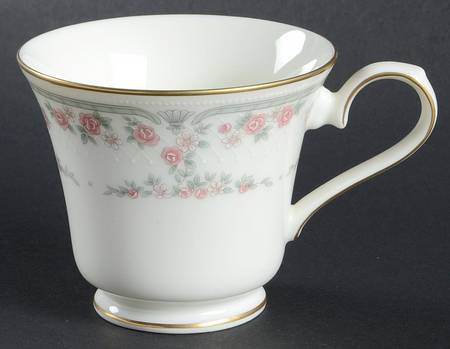 Stanfield Footed Cup