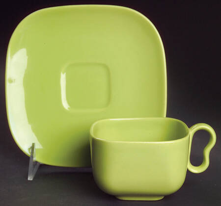 Tiempo Lime Green (Sprout) Flat Cup & Saucer Set