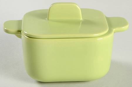 Tiempo Lime Green (Sprout) Individual Casserole & Lid