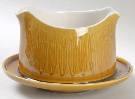 Topaz Gravy Boat with Attached Underplate