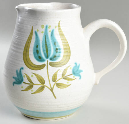 Tulip Time 56 Oz Pitcher