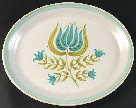 Tulip Time 14" Oval Serving Platter