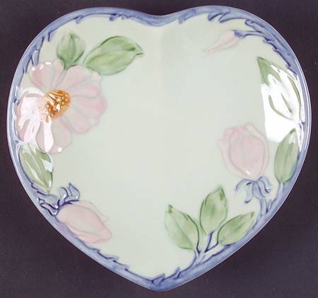 Twilight Rose Heart Shaped Dish