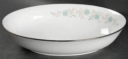 Valencia 9" Oval Vegetable Bowl