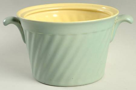 Wishmaker Phyfe Green 1.5 Quart Round Casserole No Lid