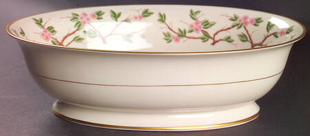 Woodside 9" Oval Vegetable Bowl