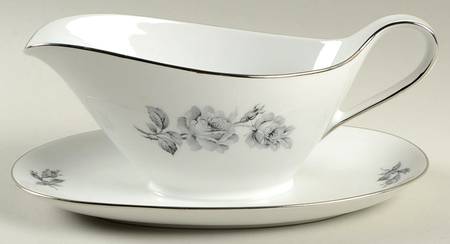 Royal Rose Gravy Boat with Attached Underplate
