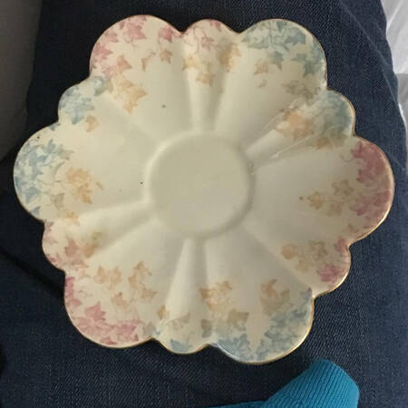 1009 Saucer