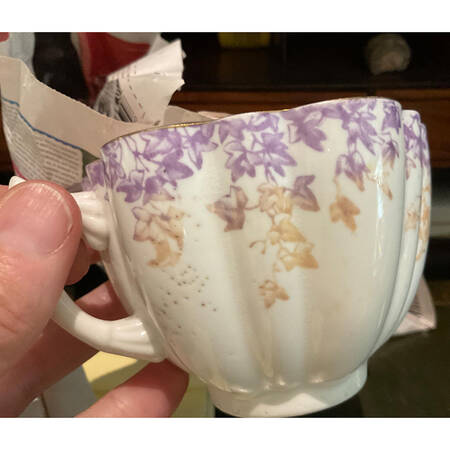 1009 Footed Cup