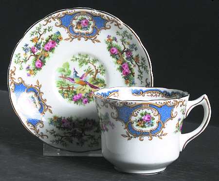 Broadway Medium Blue Flat Cup & Saucer Set